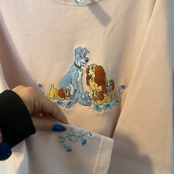 Pink lady and the tramp sweater - Picture 2 of 4